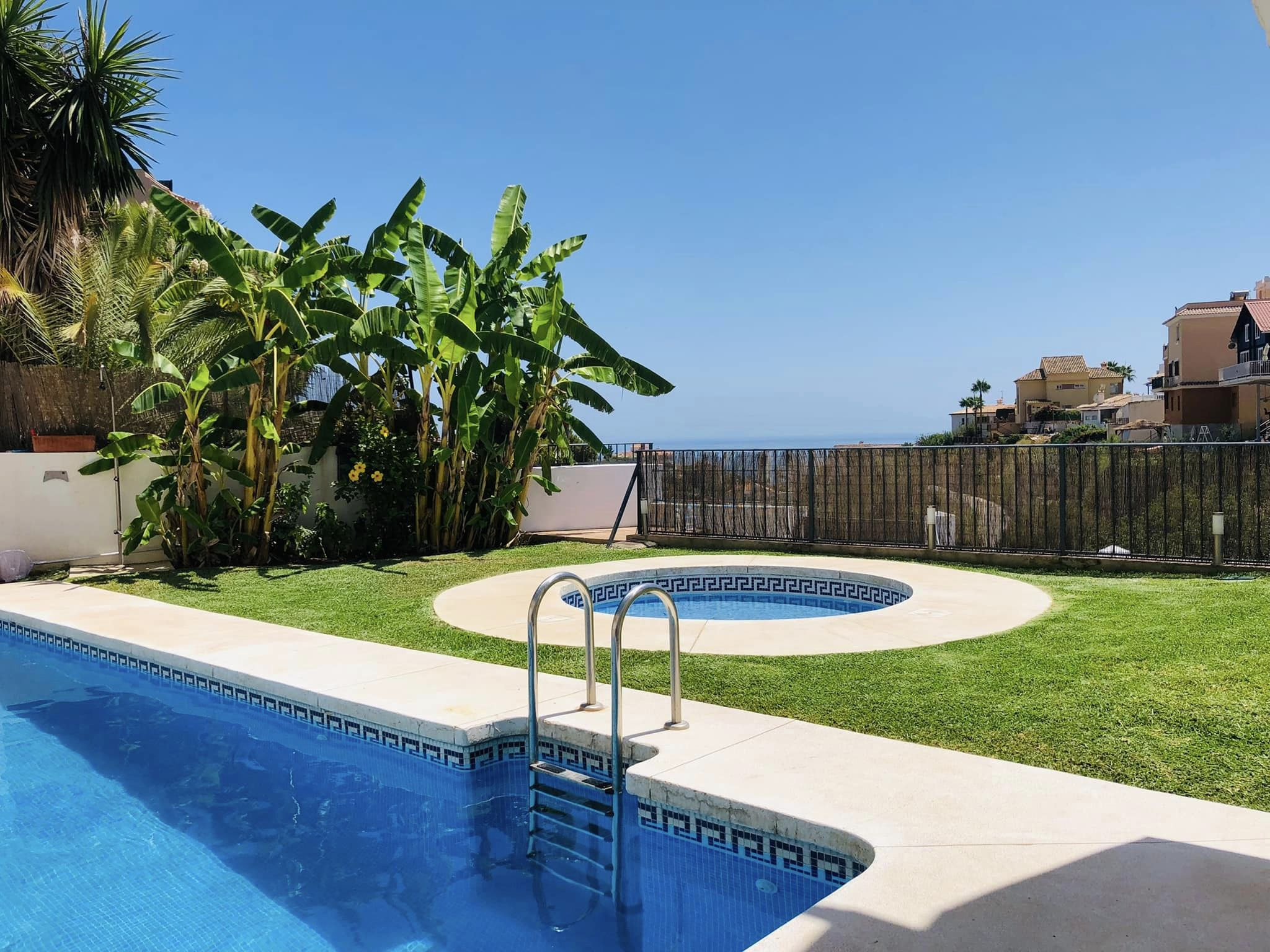 Garden design with hard and soft landscaping services. Experts in all aspects of groundskeeping for houses and developments on the Costa del Sol.